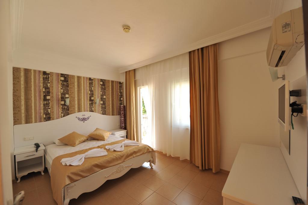 Taner Otel Oludeniz Bagian luar foto