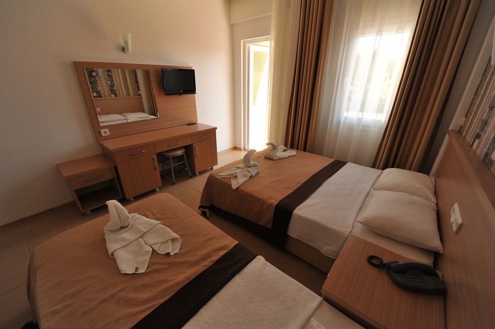 Taner Otel Oludeniz Bagian luar foto